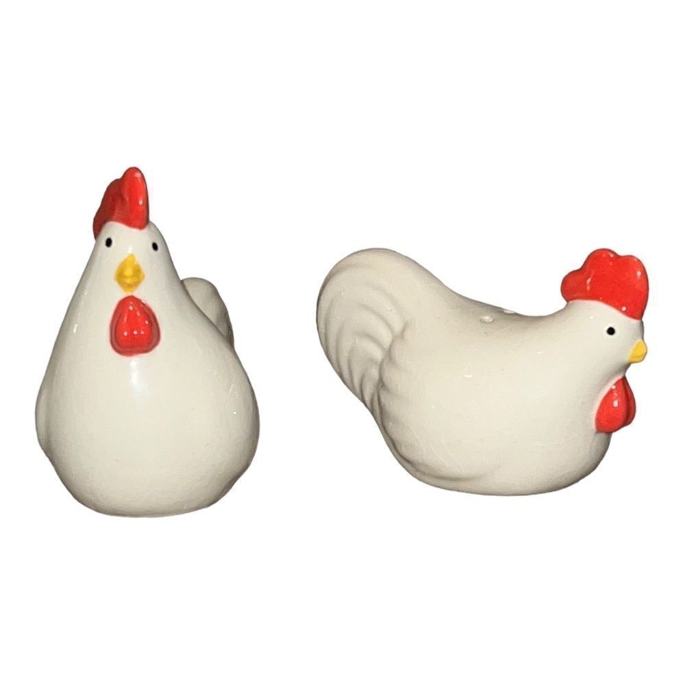 Cracker Barrel Stoneware Lot of Two Mini Chicken Pepper Shaker Green Ceramic EUC